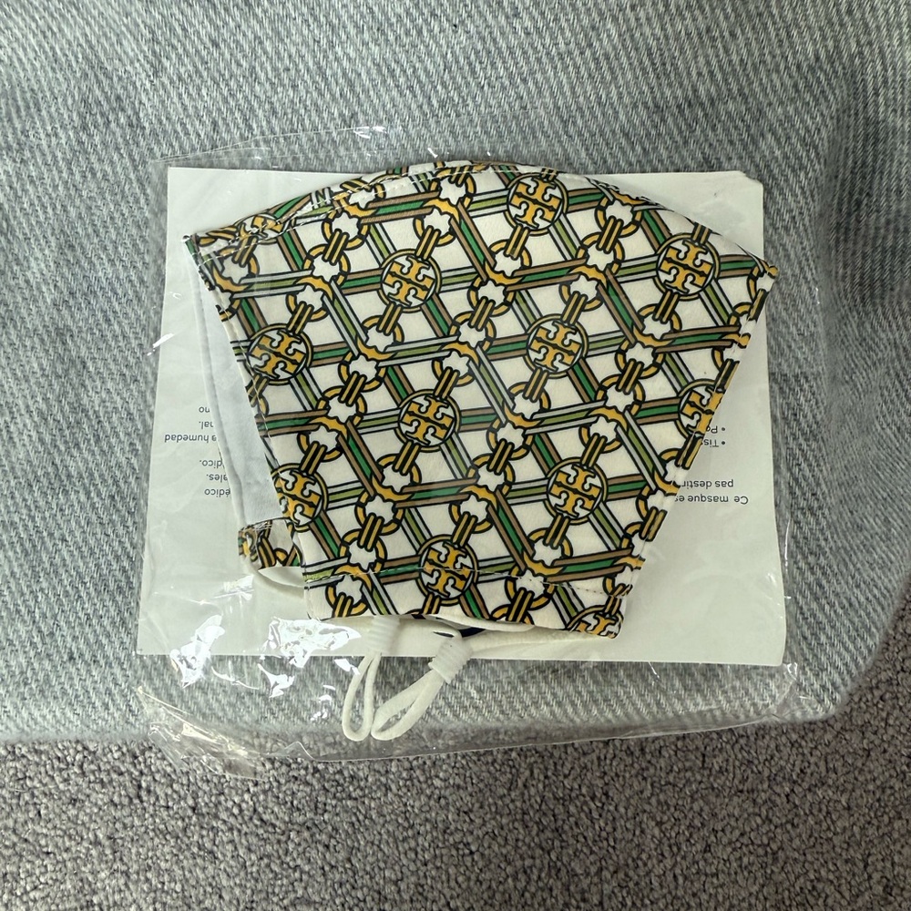 Authentic Tory Burch Geometric Pattern Face Mask with Green and Gold